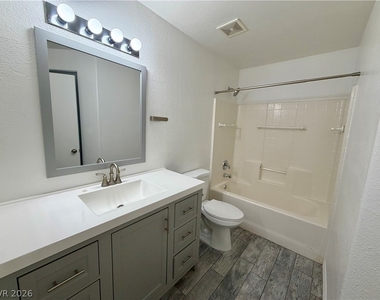 4555 E Sahara Avenue - Photo Thumbnail 10