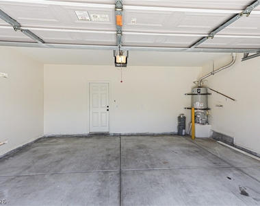 5870 Lustrous Court - Photo Thumbnail 14