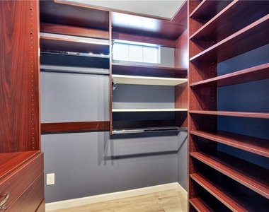 5049 Forest Oaks Drive - Photo Thumbnail 29