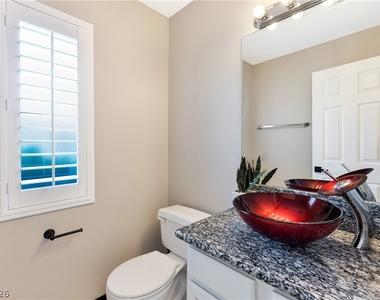 5049 Forest Oaks Drive - Photo Thumbnail 20