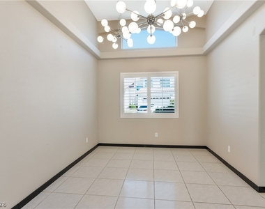 5049 Forest Oaks Drive - Photo Thumbnail 19