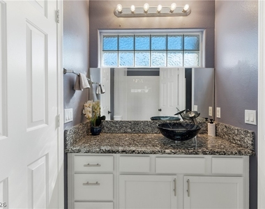 5049 Forest Oaks Drive - Photo Thumbnail 24