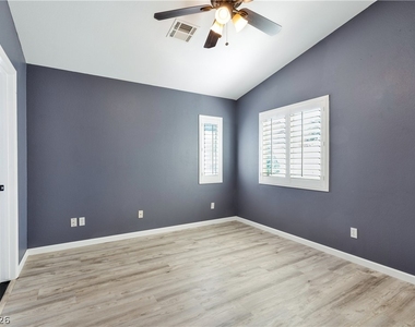 5049 Forest Oaks Drive - Photo Thumbnail 26