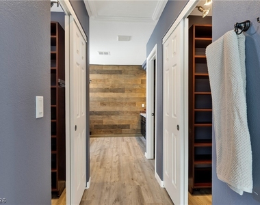 5049 Forest Oaks Drive - Photo Thumbnail 35