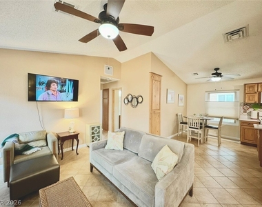 525 Tabony Avenue - Photo Thumbnail 11