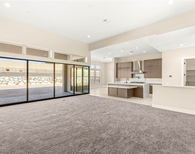 11014 Horizon Ledge Avenue - Photo Thumbnail 13