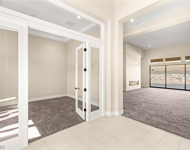 11014 Horizon Ledge Avenue - Photo Thumbnail 6