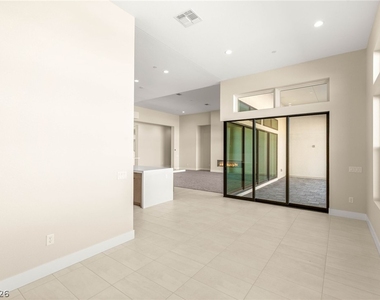 11014 Horizon Ledge Avenue - Photo Thumbnail 21