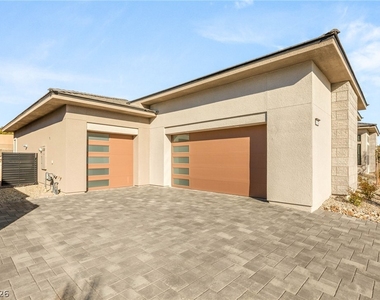 11014 Horizon Ledge Avenue - Photo Thumbnail 3
