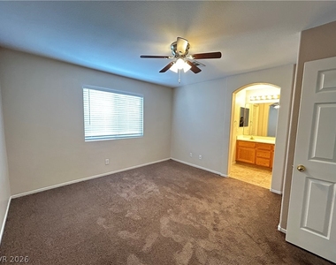 9317 Mountain Cliffs Avenue - Photo Thumbnail 11