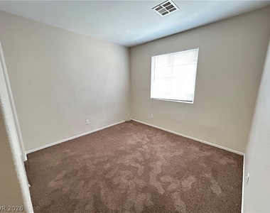 9317 Mountain Cliffs Avenue - Photo Thumbnail 18