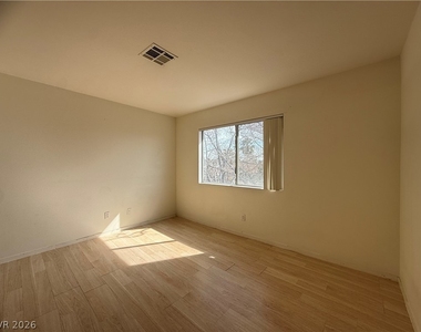 6211 Meadowhaven Lane - Photo Thumbnail 22