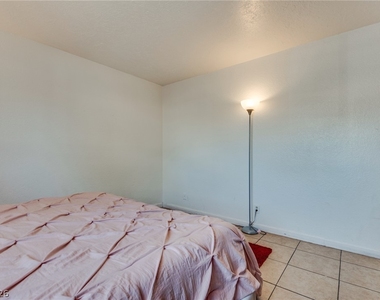 5829 Smoke Ranch Road - Photo Thumbnail 22