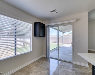 434 Viewmont Drive - Photo Thumbnail 16