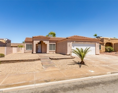 434 Viewmont Drive - Photo Thumbnail 2