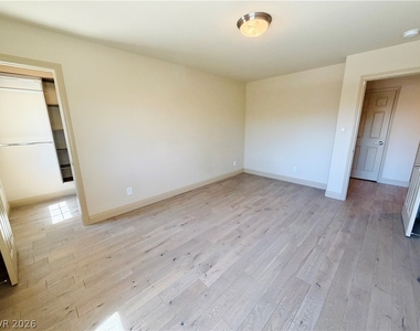 9842 Russian Hill Street - Photo Thumbnail 46