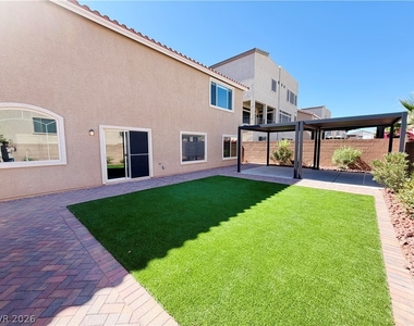 9842 Russian Hill Street - Photo Thumbnail 19