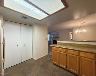 3455 Erva Street - Photo Thumbnail 12