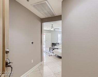 67 E Agate Avenue - Photo Thumbnail 1