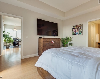 15 E Agate Avenue - Photo Thumbnail 11