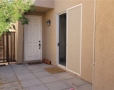 9184 Long Island Street - Photo Thumbnail 2