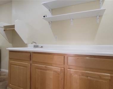 9184 Long Island Street - Photo Thumbnail 27