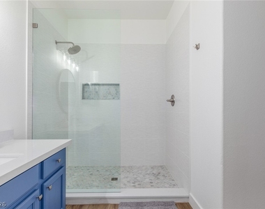 1500 Cardinal Peak Lane - Photo Thumbnail 5