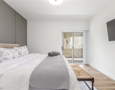 1500 Cardinal Peak Lane - Photo Thumbnail 18