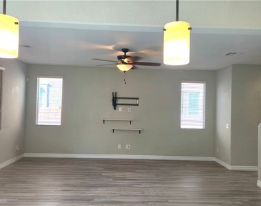 5843 Sleepy Willow Street - Photo Thumbnail 9