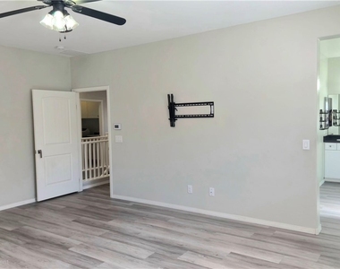 5843 Sleepy Willow Street - Photo Thumbnail 24