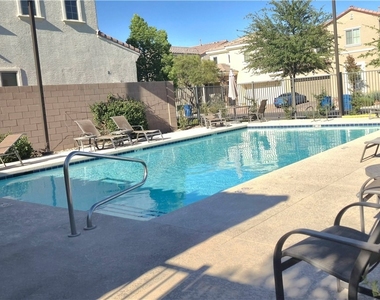 5843 Sleepy Willow Street - Photo Thumbnail 28