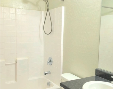 5843 Sleepy Willow Street - Photo Thumbnail 18