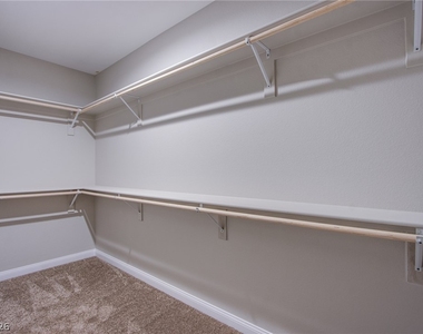 2760 Tecumseh Avenue - Photo Thumbnail 17