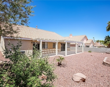 1311 Hill Spring Court - Photo Thumbnail 14