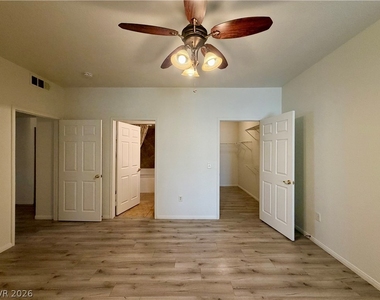 9975 Peace Way - Photo Thumbnail 10