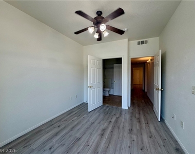 9975 Peace Way - Photo Thumbnail 16