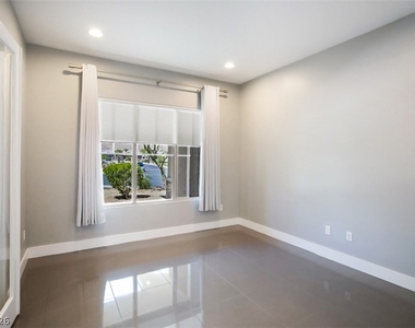 3071 Conservation Court - Photo Thumbnail 7