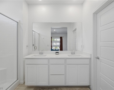 913 Elmwood Forest Lane - Photo Thumbnail 26