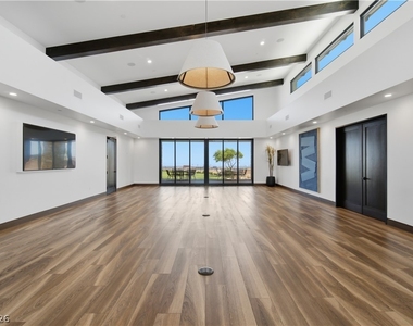 913 Elmwood Forest Lane - Photo Thumbnail 56