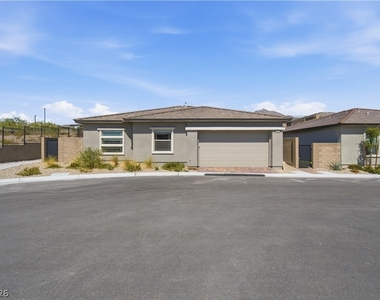 913 Elmwood Forest Lane - Photo Thumbnail 43