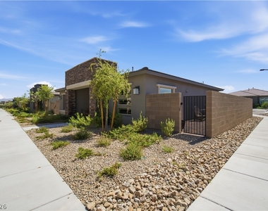 913 Elmwood Forest Lane - Photo Thumbnail 38