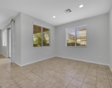 2556 Sable Creek Street - Photo Thumbnail 4