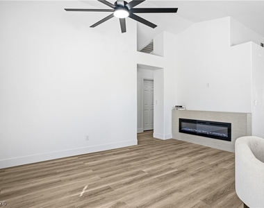 1532 Waterton Drive - Photo Thumbnail 15