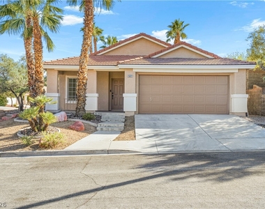1532 Waterton Drive - Photo Thumbnail 3