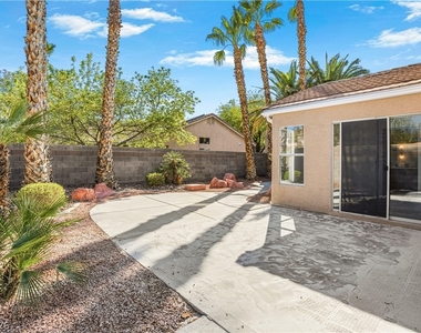 1532 Waterton Drive - Photo Thumbnail 27