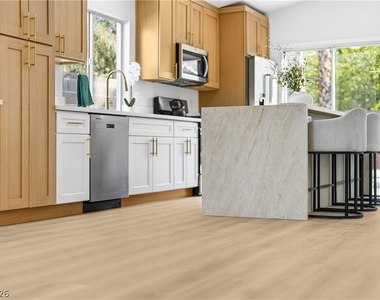 1532 Waterton Drive - Photo Thumbnail 11