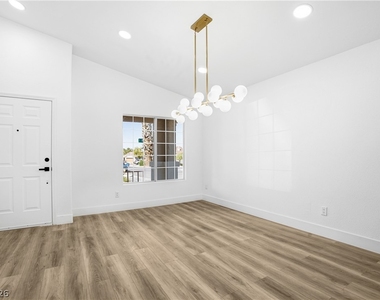 1532 Waterton Drive - Photo Thumbnail 6