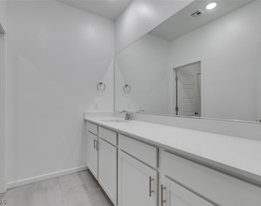 1540 Maya Crossing Avenue - Photo Thumbnail 27