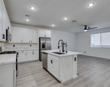 1540 Maya Crossing Avenue - Photo Thumbnail 22
