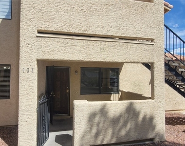 1204 Observation Drive - Photo Thumbnail 1